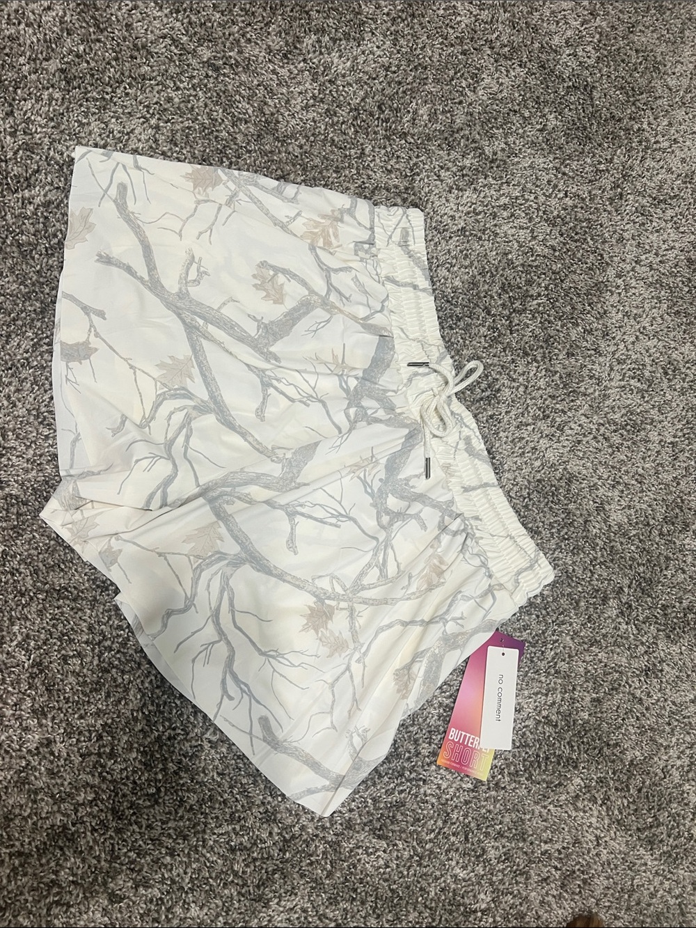 Women’s Camo Butterfly shorts